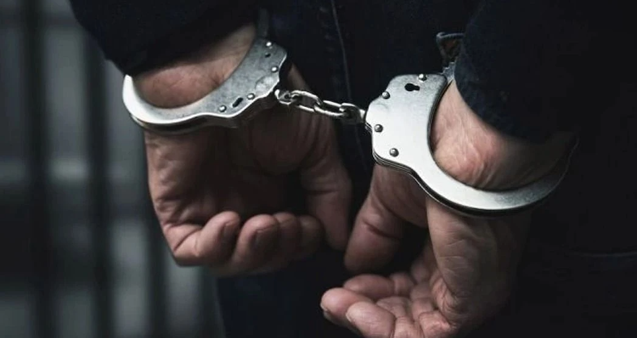 adanada 33 yil hapis cezasiyla aranan hukumlu yakalandi azbQ6r67