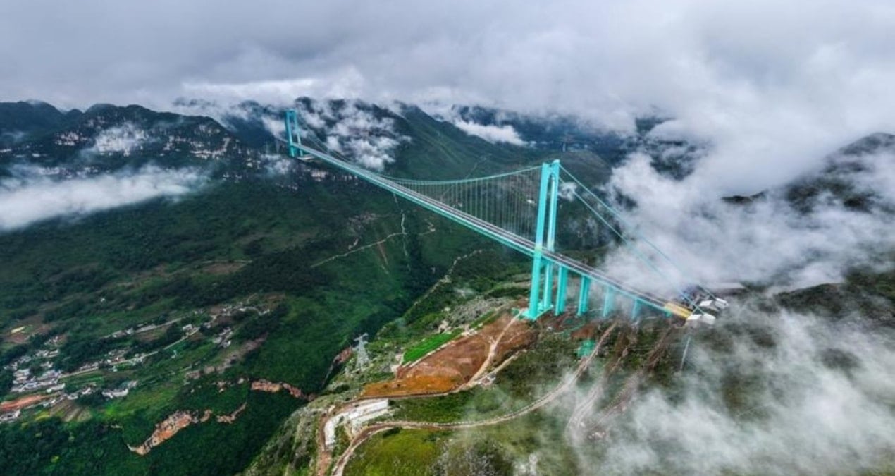 dunyanin en yuksek koprusunden sonra buyuk koprusu de o kentte acildi AYrMLhzt
