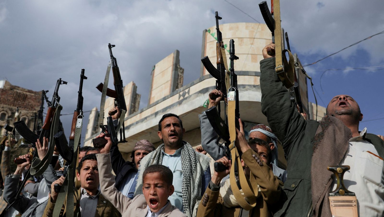 husiler hipersonik fuzeyle tel avivi vurdugunu acikladi 623t6PRb