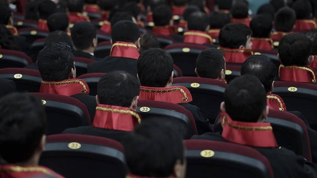 hskden kritik atamalar istanbulda 3 adliyenin bassavcisi degisti akin gurlekin vekili fatih donmez anadolu cumhuriyet bassavcisi oldu qGzEvjB5