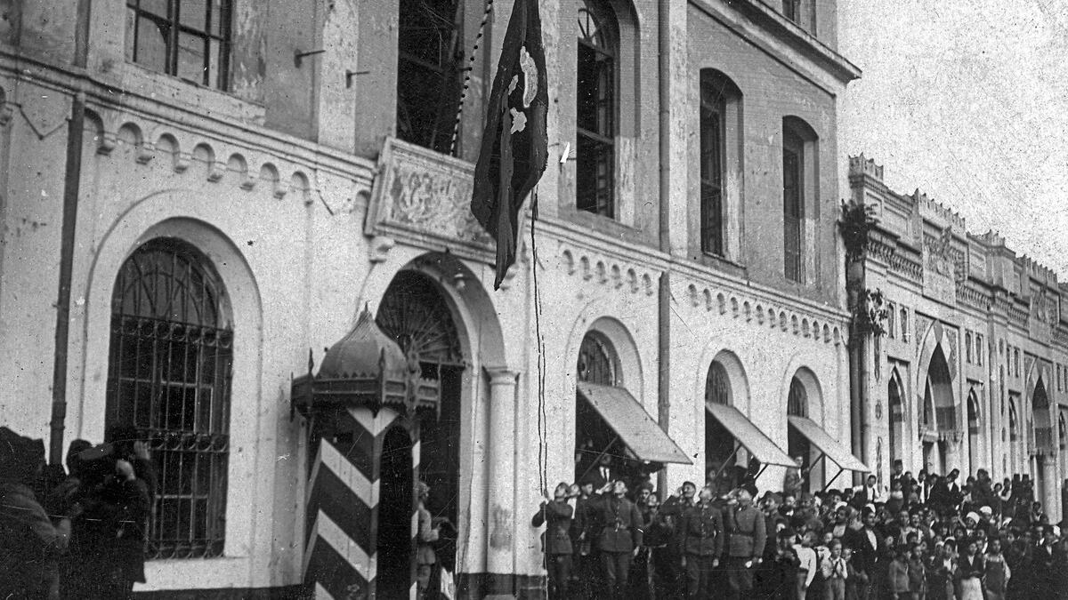 istanbulun dusman isgalinden kurtulusunun 102 yili kutlaniyor WNvlrTcz
