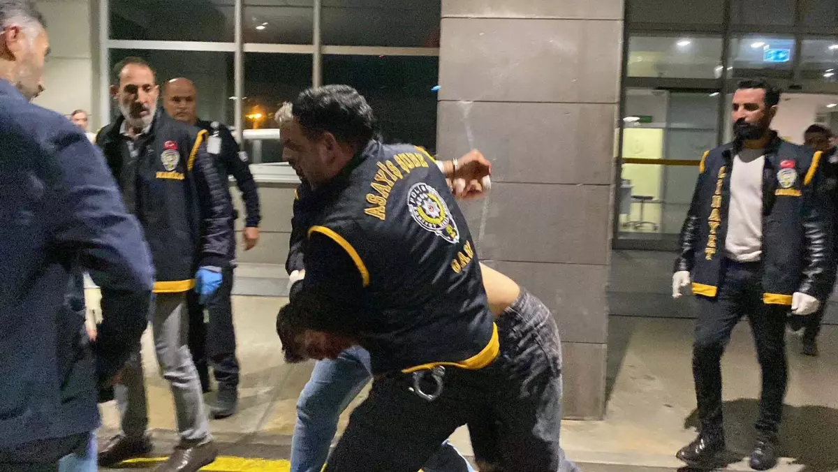 kardesine siddet uygulayan agabey ve baba tutuklandi XsFVyqv8.jpg