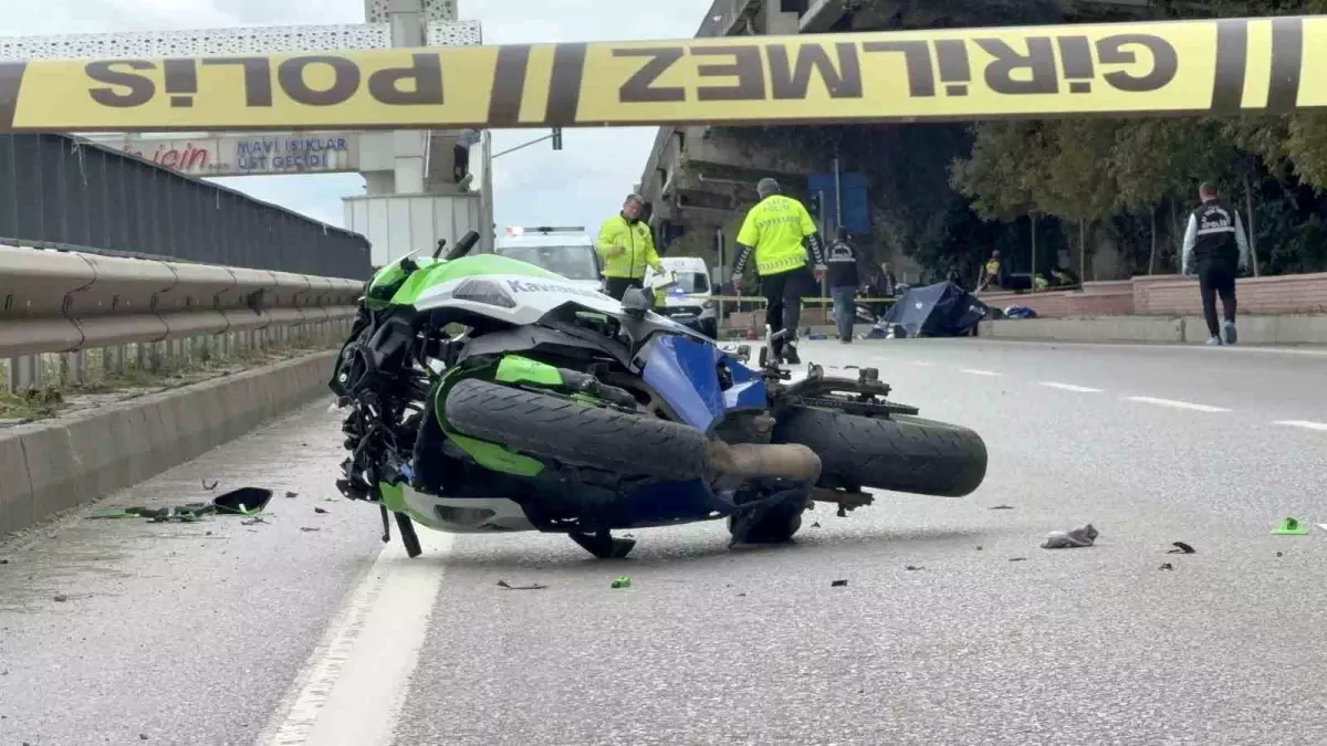 samsunda yaya gecidinde motosiklet carpmasi bir olu bir yarali fc5wxGCv