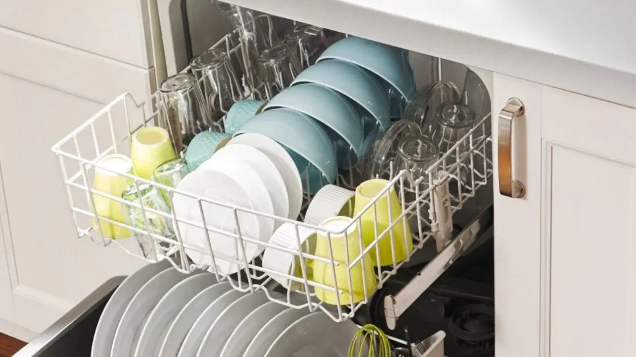 bulasik makinesi kokusu nasil giderilir iste pratik ve etkili yontemler O4jJ83Gy.jpg