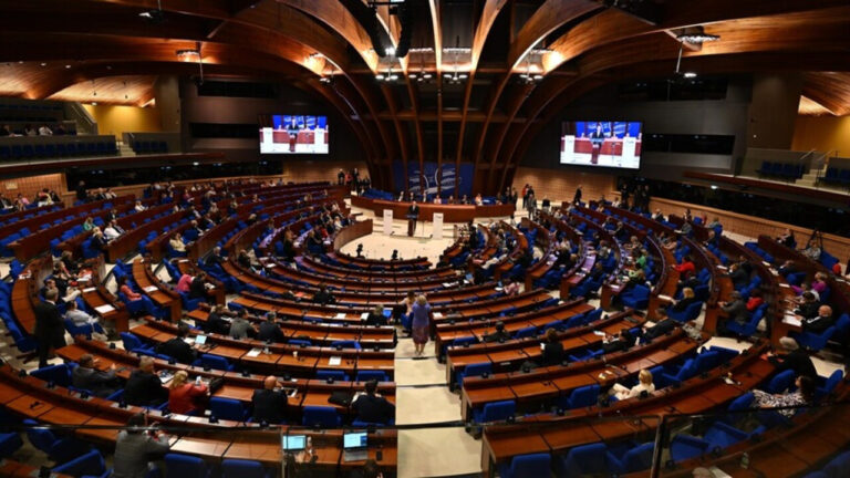 akpmde-israilin-gozlemci-statusunun-askiya-alinmasi-oylanacak-iFfsBwMY
