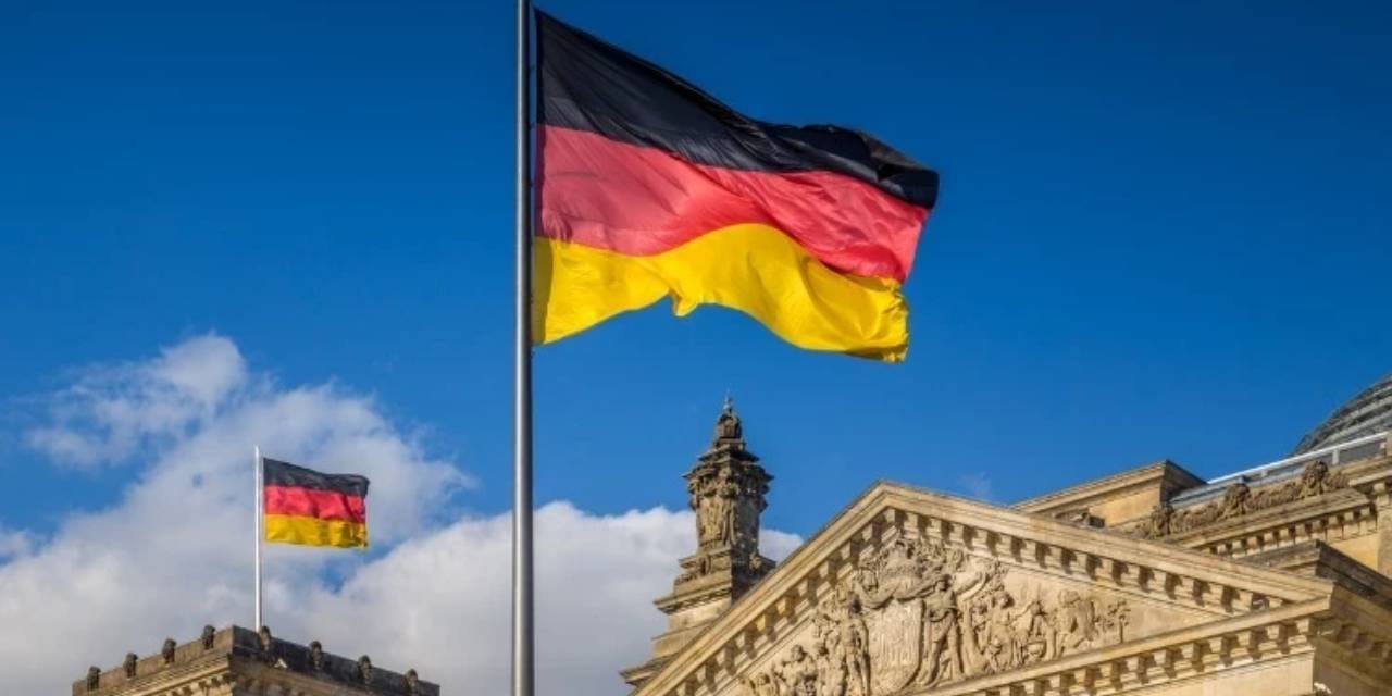 Almanya’dan Hürmüz Boğazı Üzerine Açıklama: Abluka Değil, Baskı Var