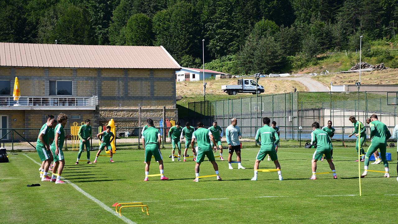 Bursaspor yeni sezon hazırlıklarını Düzce’de sürdürdü Img