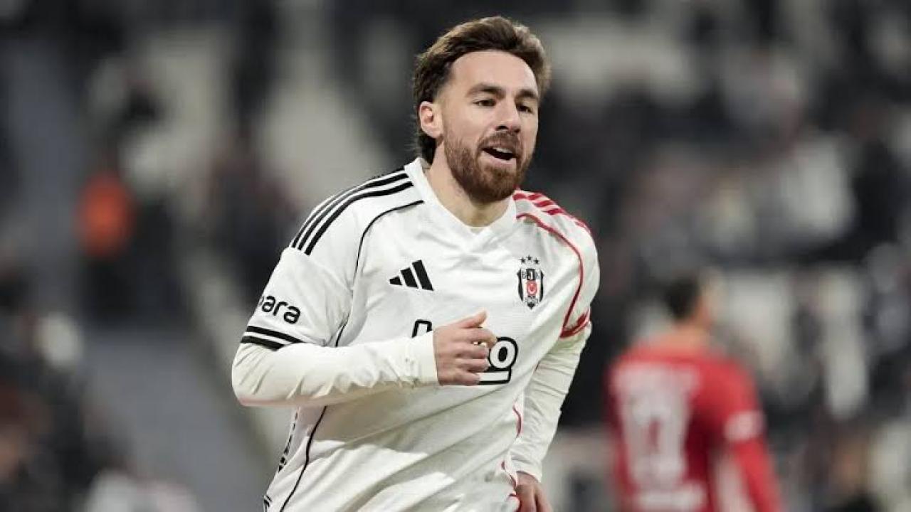 Beşiktaş ile anılan Fenerbahçeli milli futbolcu Orkun Kökçü’yle paylaşım yaptı! Img