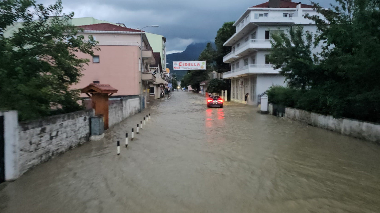Kastamonu Cide sular altında kaldı Kastamonu cide sular altinda kaldi lwPdLH72